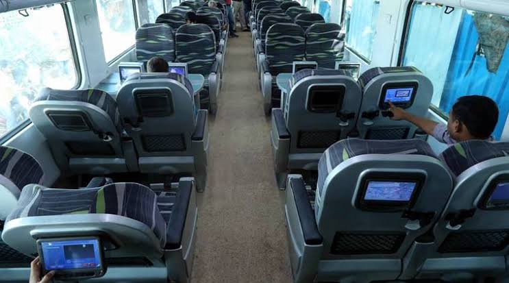 EA, Executive Anubhati (EA), IRCTC Berths, Indian Railways Coach, IRCTC Seats